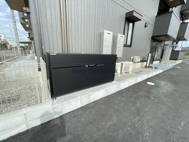 ゴミ捨て場 Regulus（ﾚｸﾞﾙｽ）