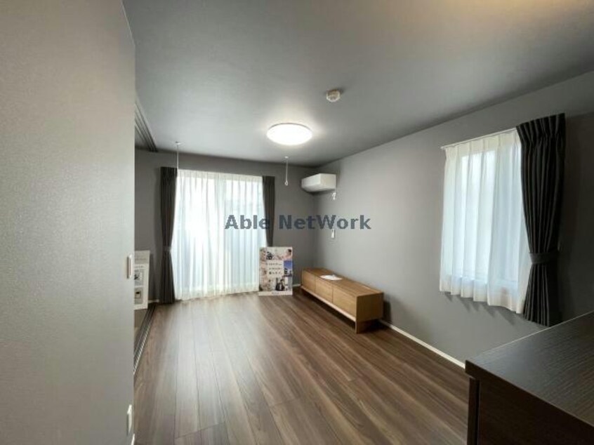 リビング・ダイニング Regulus（ﾚｸﾞﾙｽ）