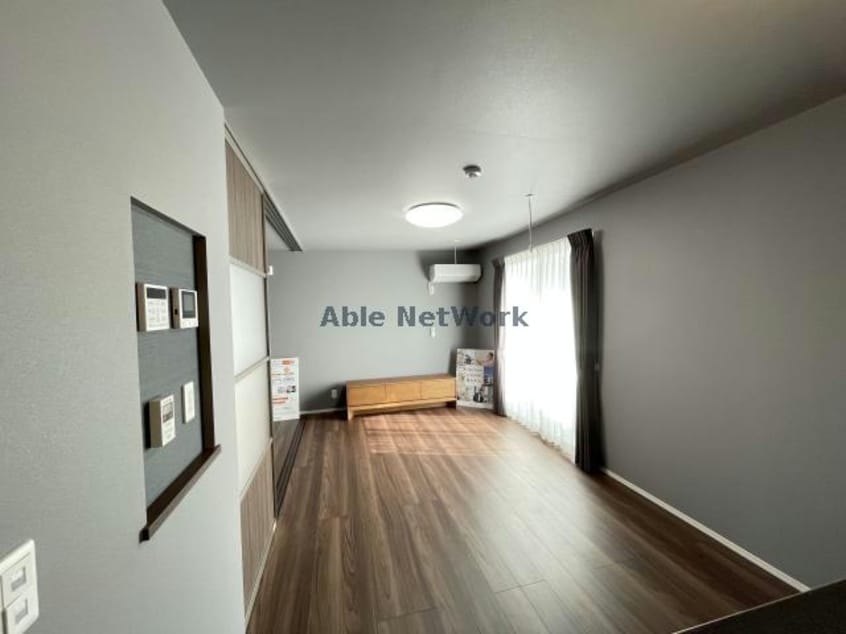 リビング・ダイニング Regulus（ﾚｸﾞﾙｽ）