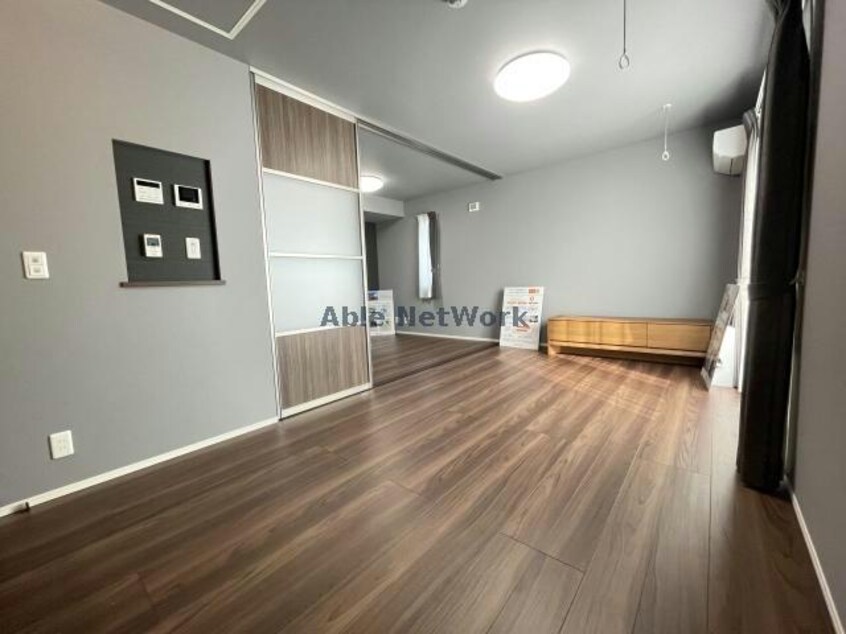 リビング・ダイニング Regulus（ﾚｸﾞﾙｽ）