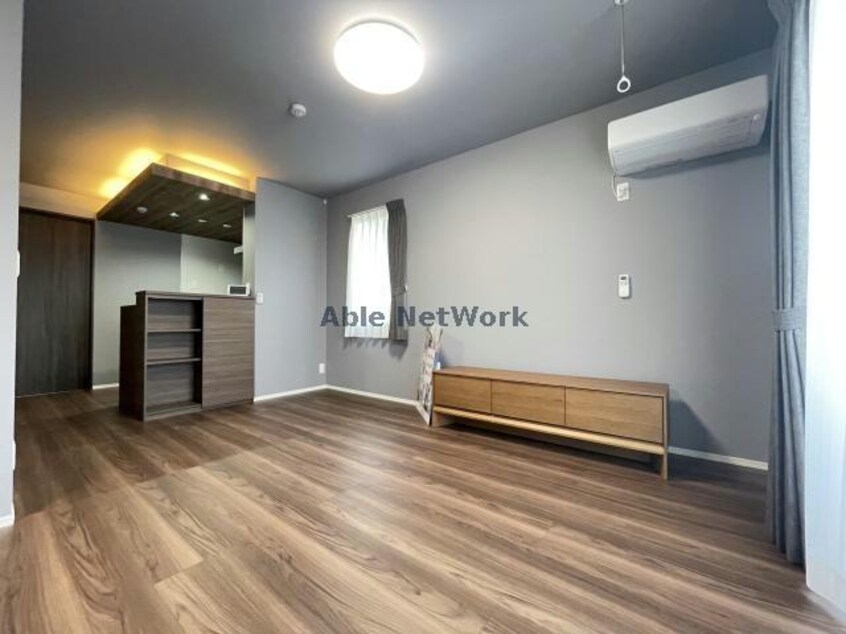 リビング・ダイニング Regulus（ﾚｸﾞﾙｽ）