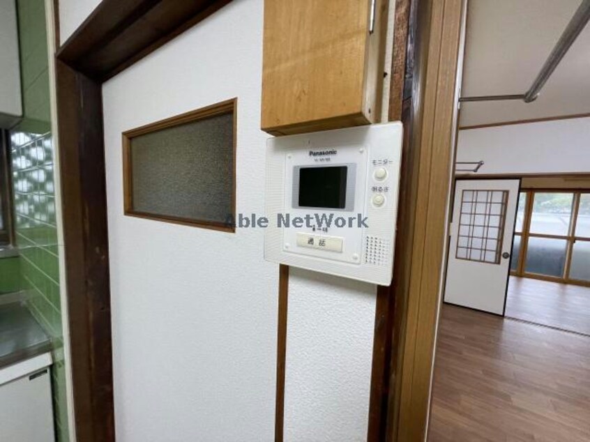 TVモニターホン U様牛牧貸家