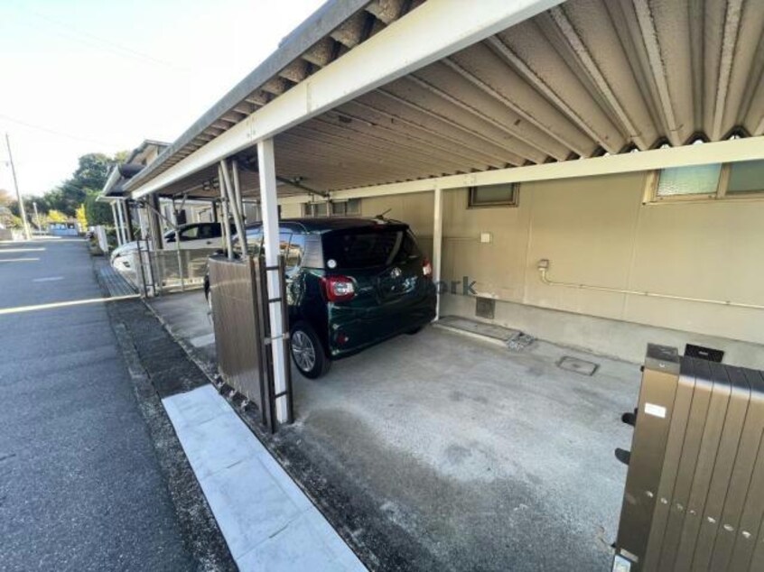 駐車場 文殊戸建て