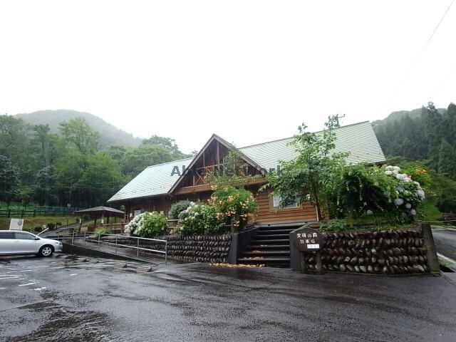 本巣市文殊の森公園(公園)まで4335m 文殊戸建て