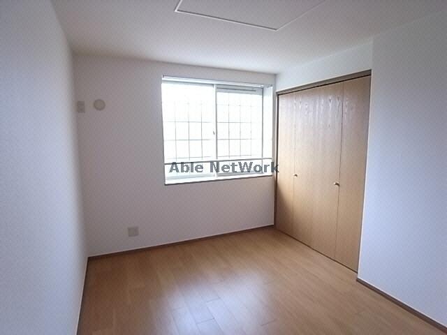 洋室 クレストールＫＩＫＩ　Ｂ