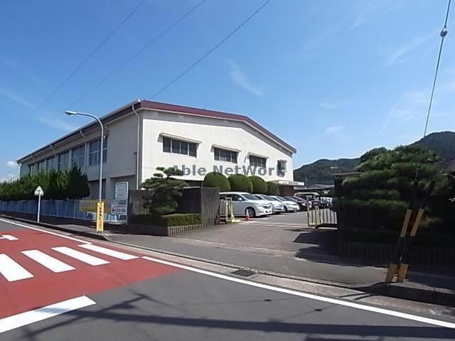 岐阜市立岩野田北小学校(小学校)まで603m ロイヤル・ツインズ