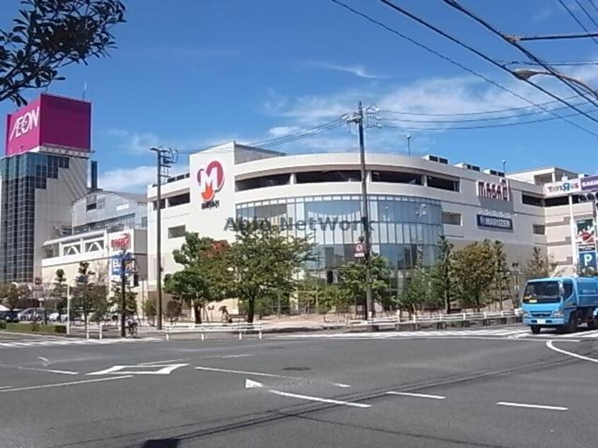 イオン岐阜店(スーパー)まで682m 第1川北プラザ