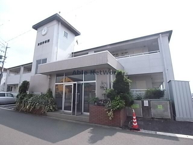  リズスクエア　西棟