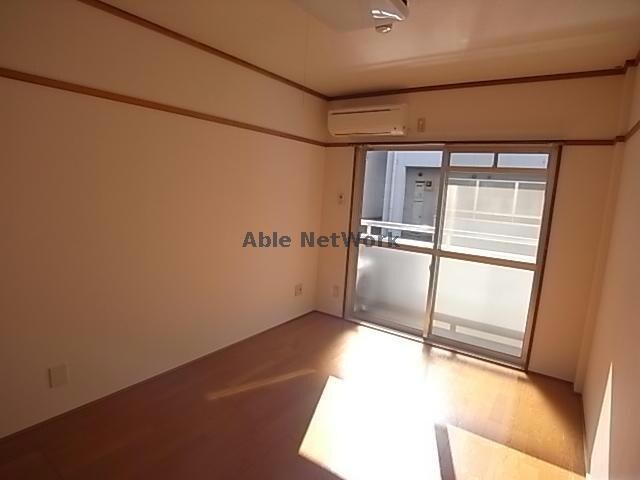 参考写真 リズスクエア　西棟