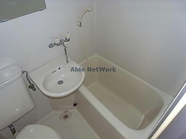 参照写真 リズスクエア　西棟