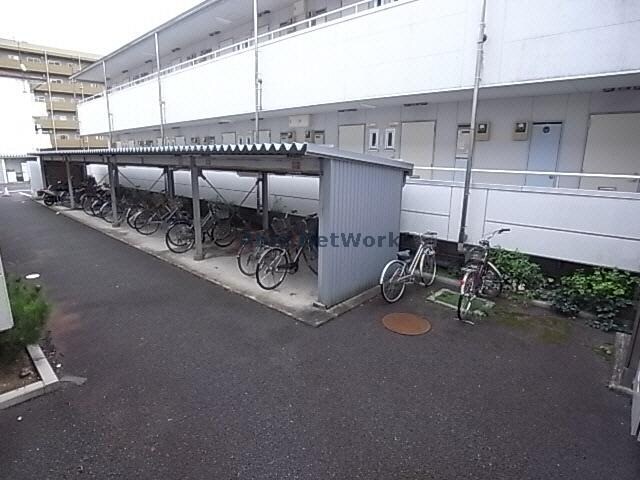  リズスクエア　中棟