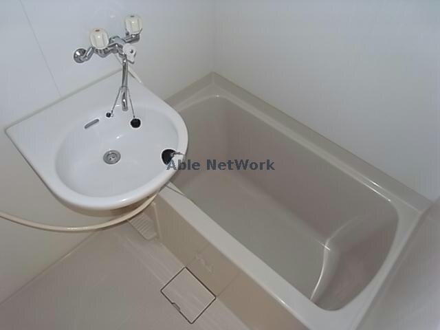 参照写真 リズスクエア　中棟