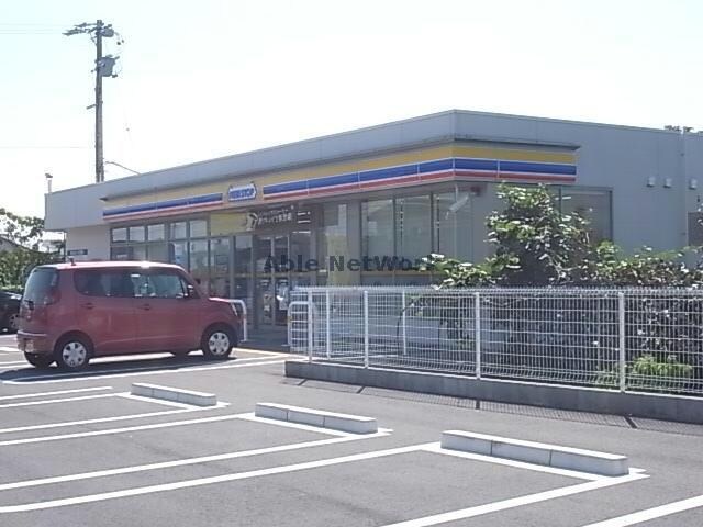 ミニストップ岐阜洞店(コンビニ)まで968m ハローハウス