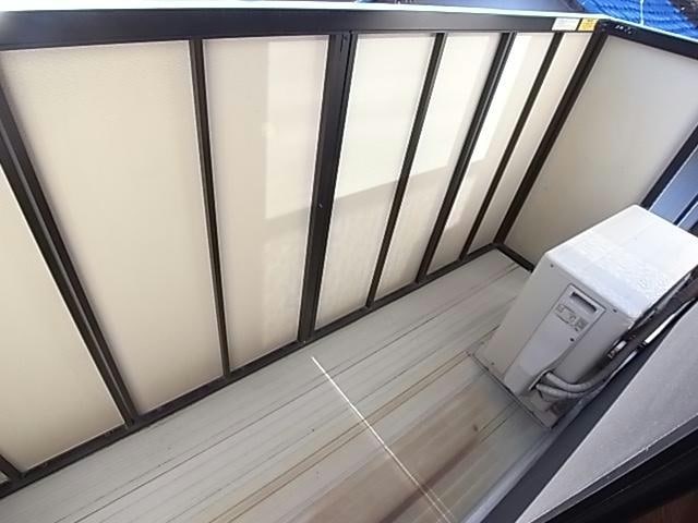 参照写真 ビィー・ウィステリア