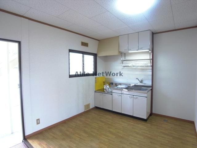  パナハイツ萱場