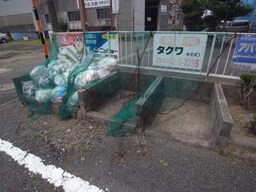 ゴミ置き場