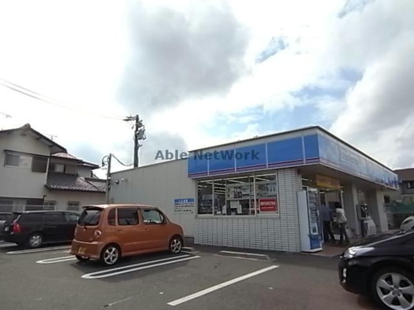 ローソン岐阜若福店(コンビニ)まで281m アズーレ若福町