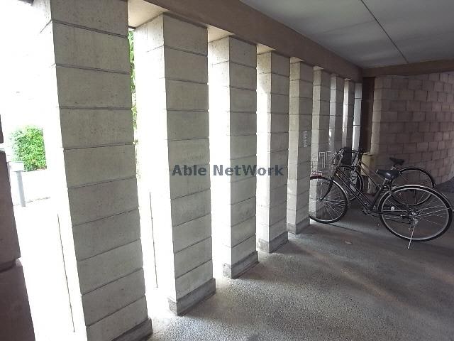  アミューズコート