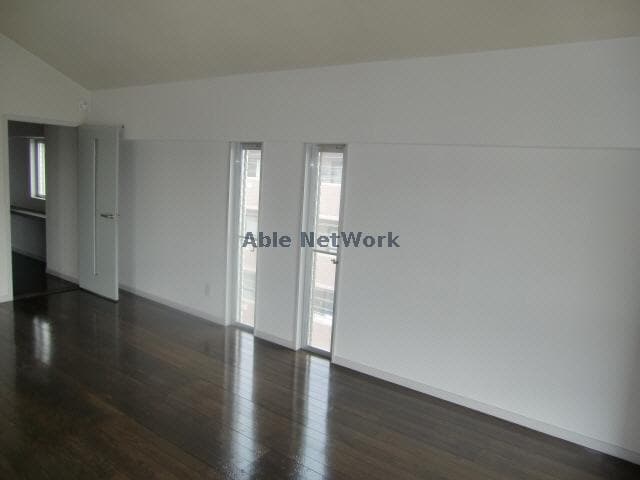  アミューズコート