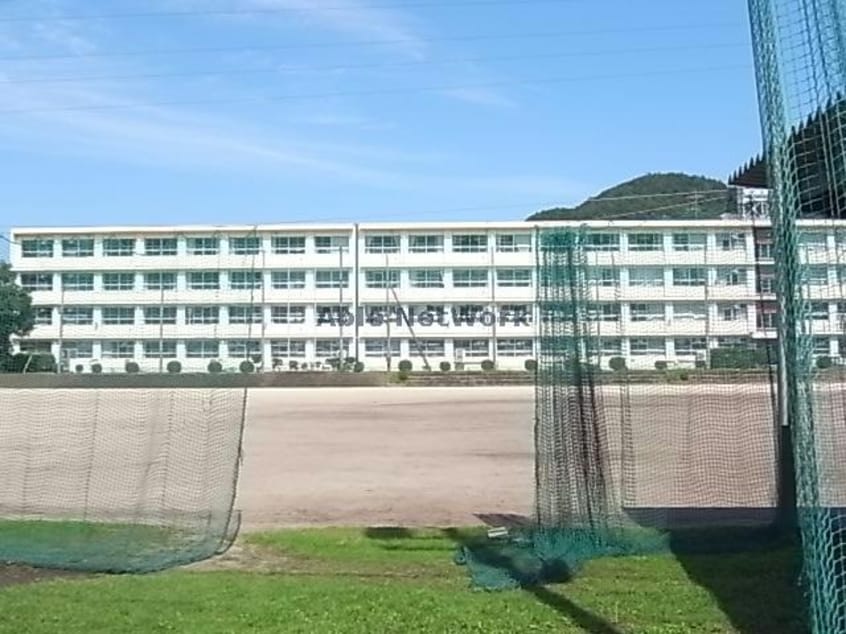 岐阜城北高校(高等学校/高等専門学校)まで1600m ボンヌ・シャンス７　Ⅰ