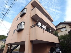 フォレスタあわの