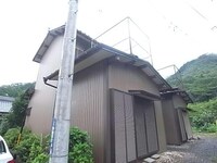 岩崎村山様貸家