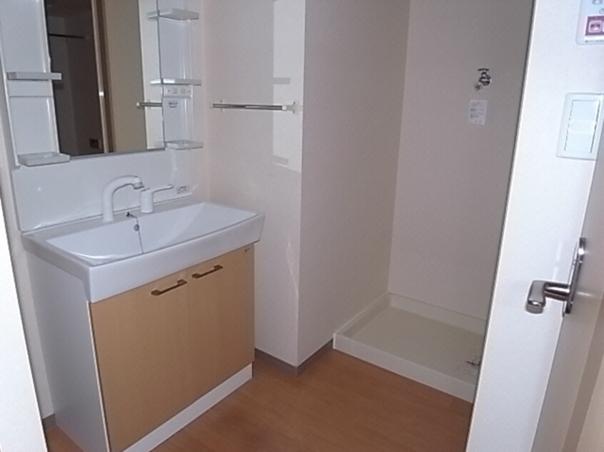 洗面所 ウィステリア・ドゥオ