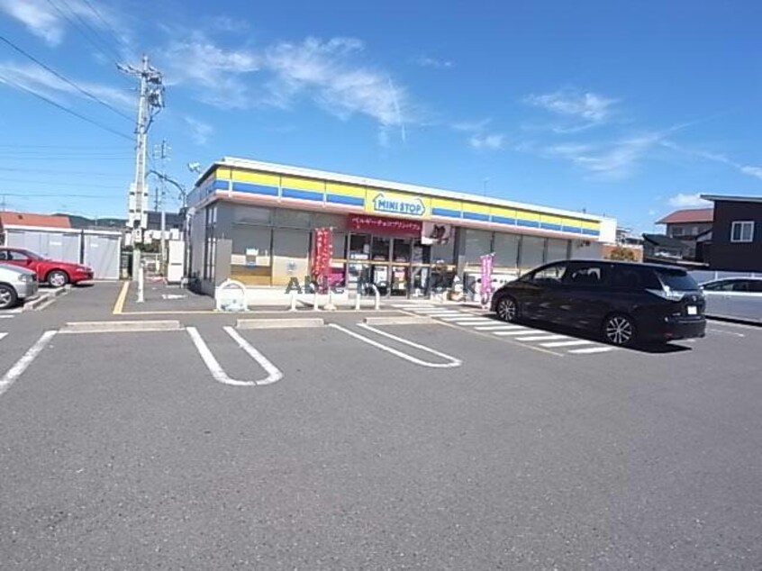 ミニストップ岐阜則武新田店(コンビニ)まで475m 栗本ハイツ