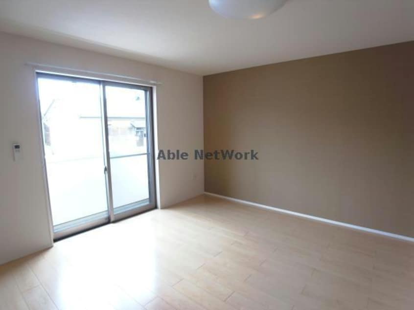  エクスクルーシブ