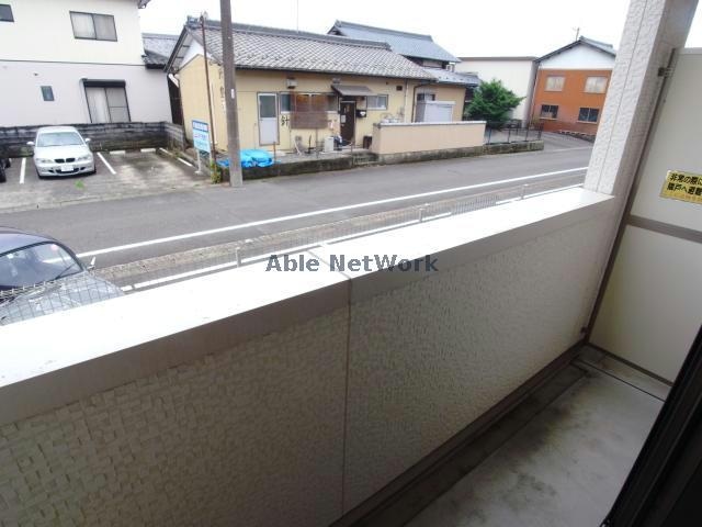  エクスクルーシブ