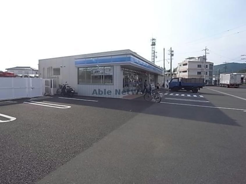 ローソン岐阜今川神明店(コンビニ)まで700m Green　Stream　黒野