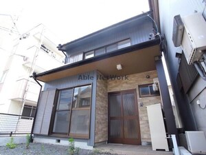 岐阜市養老町2丁目戸建て
