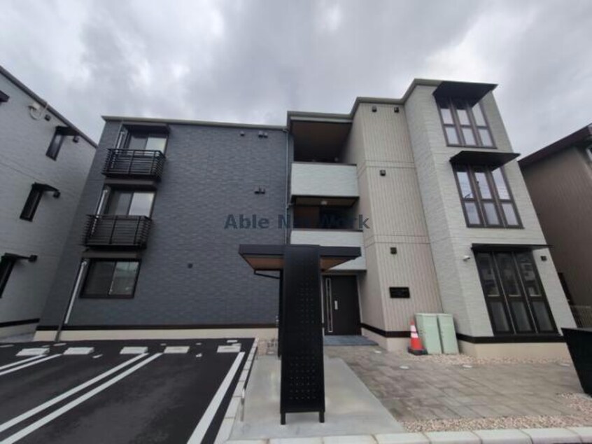  セレスティア福光西　WEST