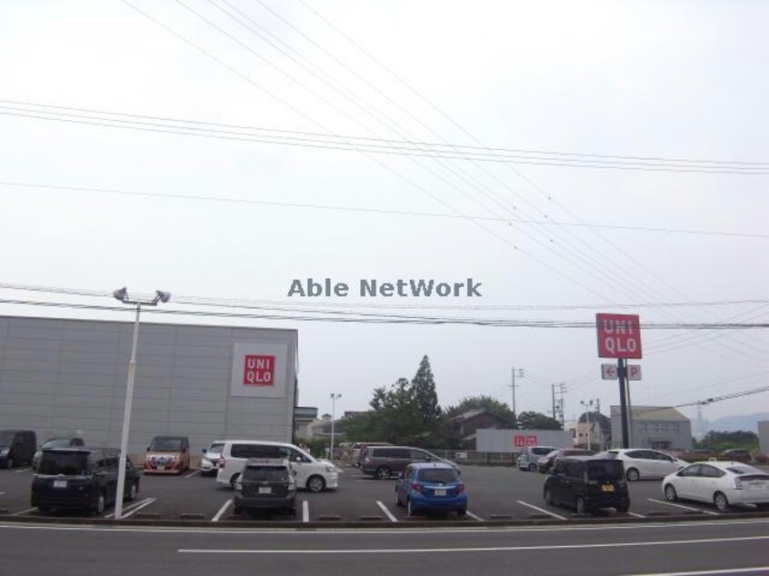 ユニクロ岐阜鷺山店(ショッピングセンター/アウトレットモール)まで1289m セレスティア福光西　WEST