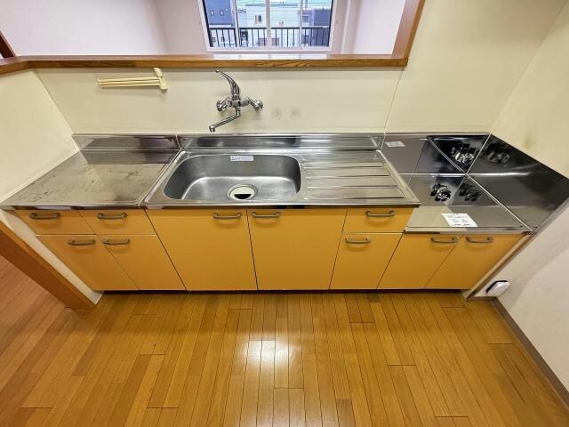  アールズコート