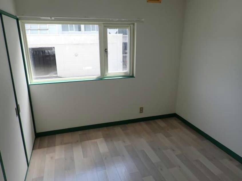  ルックスヒルズ富岡