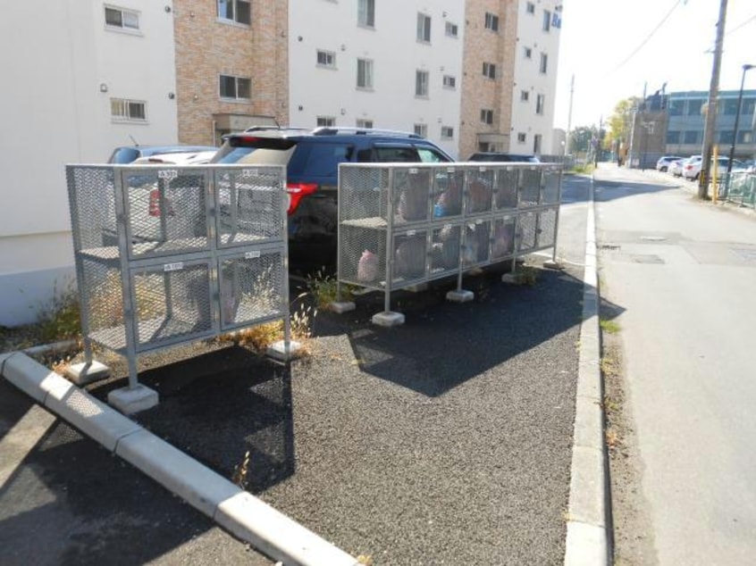  ハイツシーブリーズ本町Ａ棟