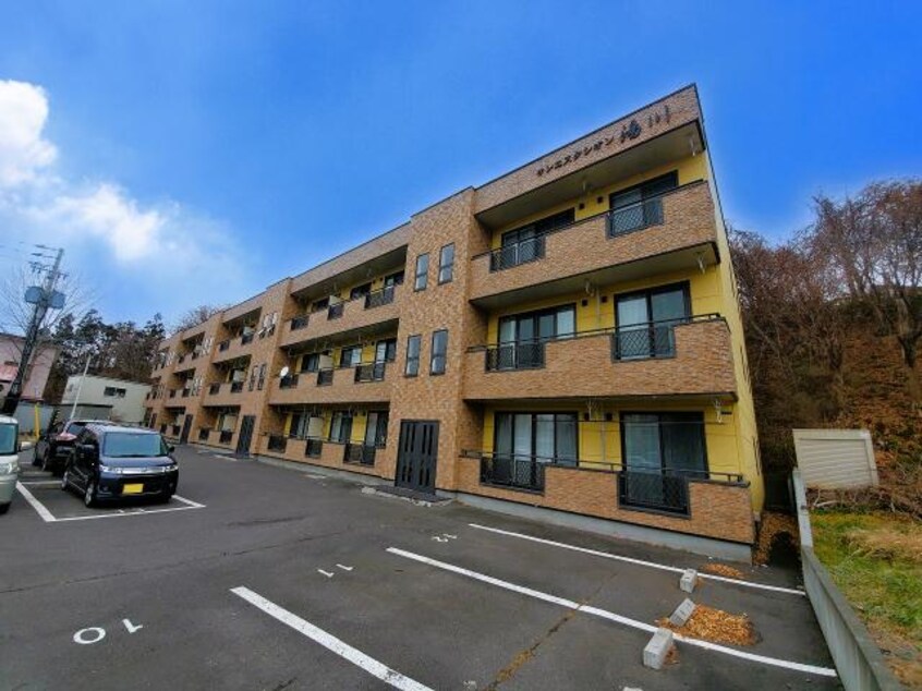  サンエスタシオン湯川