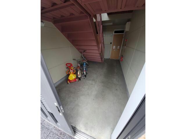  サンエスタシオン湯川