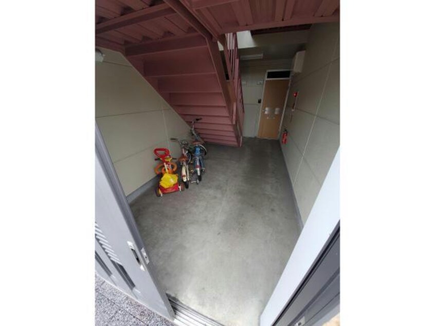  サンエスタシオン湯川