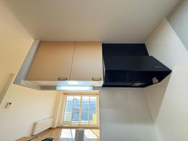  サンエスタシオン湯川