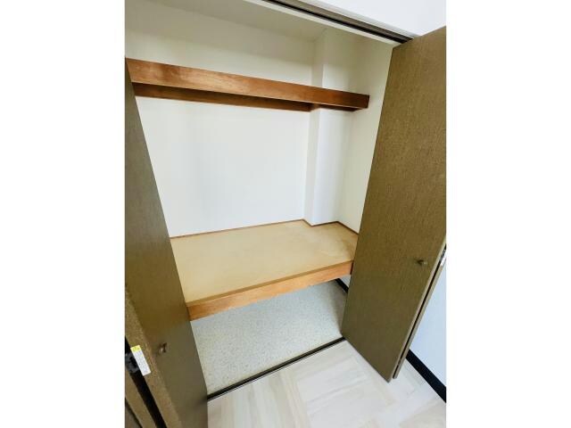  ジャスティ五稜郭1番館