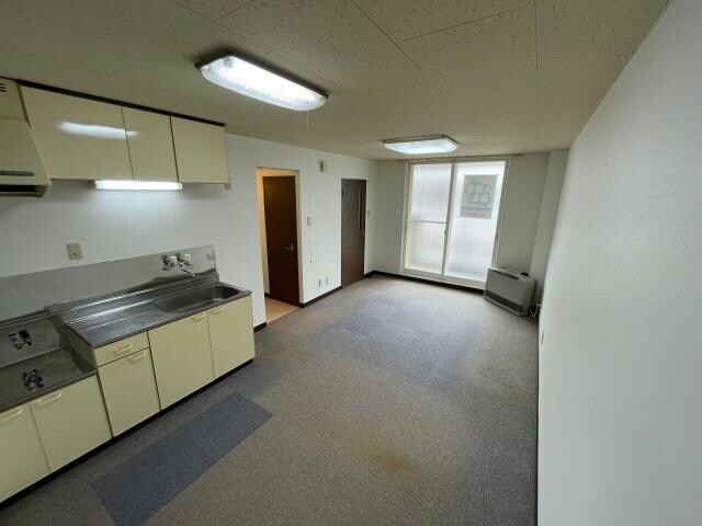  ジャスティ五稜郭2番館