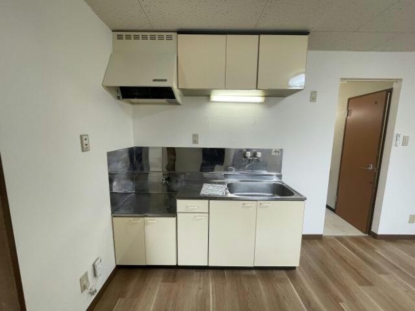  ジャスティ五稜郭2番館