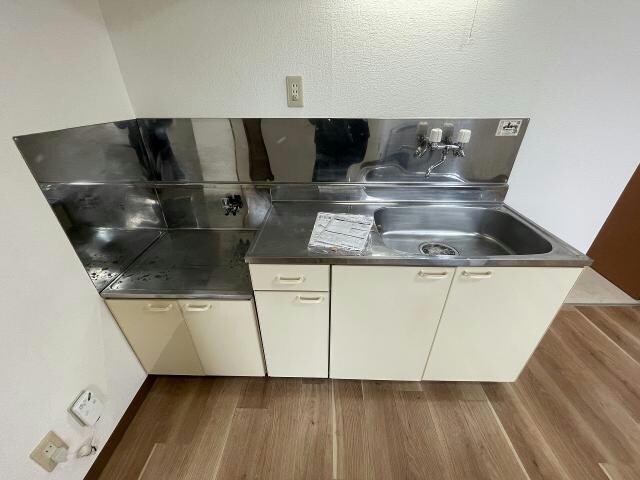  ジャスティ五稜郭2番館