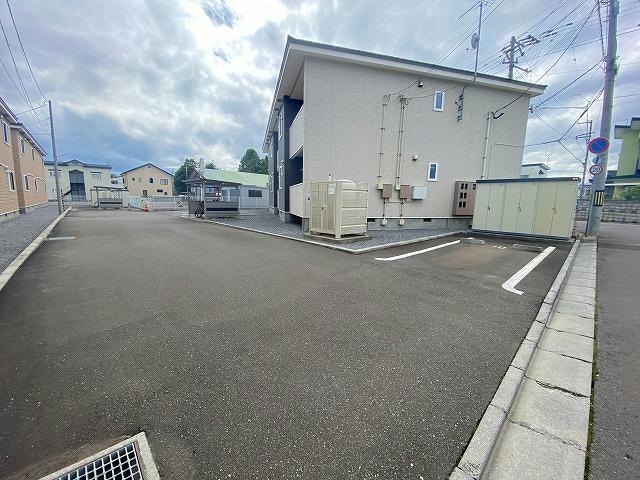  アンカームリー1号館