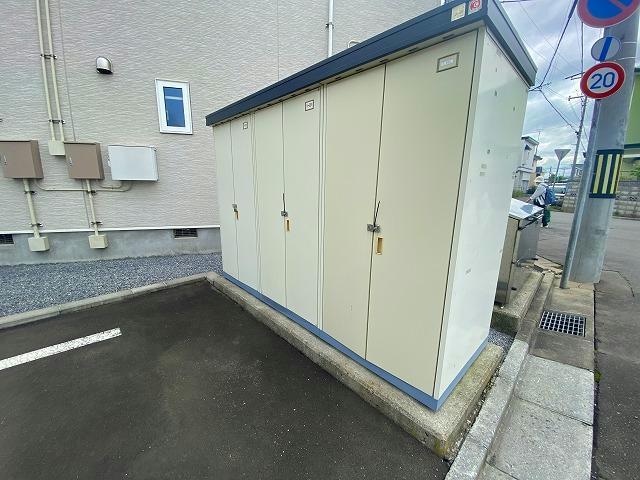  アンカームリー1号館