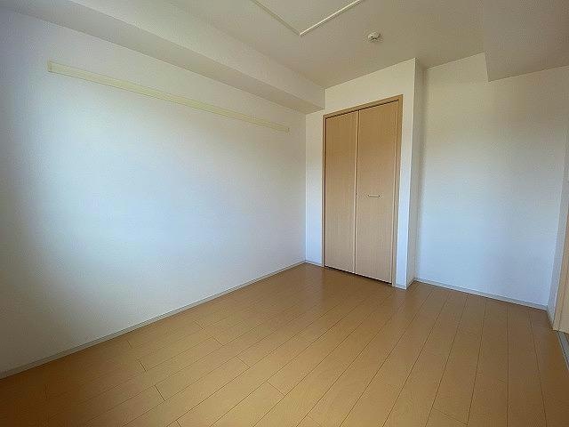  アンカームリー1号館