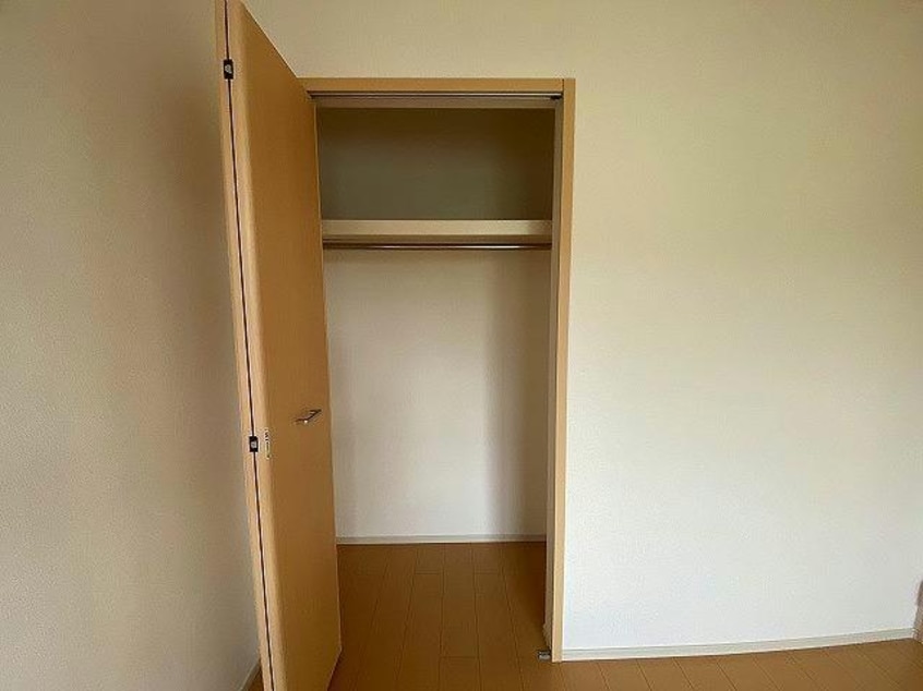  アンカームリー1号館