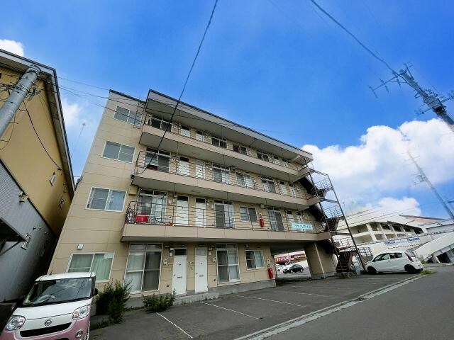  プラザ・クリプトメリア